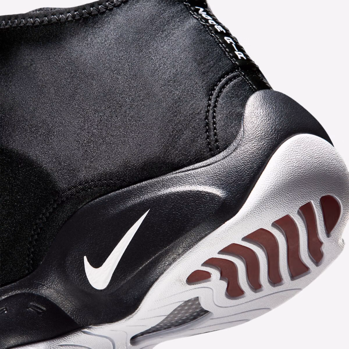 Air Zoom Flight 'The Glove' Returns in OG Black/White
