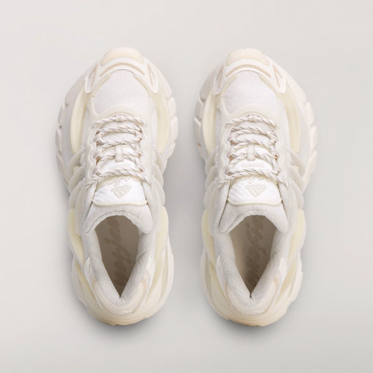 Pharrell Williams Puts a Jellyfish on Your Feet: Adistar Jellyfish Stays All White