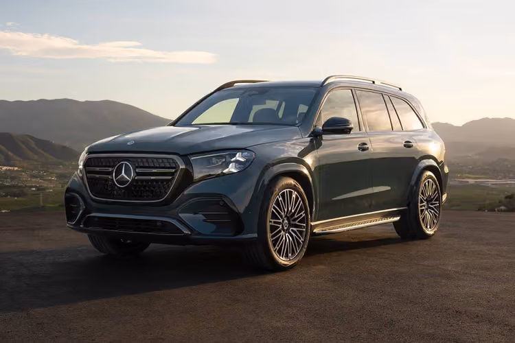 Mercedes-Benz Admits It: Touchscreens Had Their Moment, But Physical Buttons Are the Real Non-Negotiable