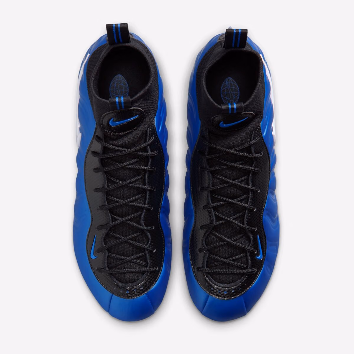 Foamposite的殼形踏進美式足球場，Vaporposite Pro Cleat推出Game Royal配色