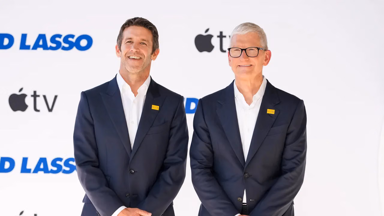 Tim Cook's Final Earnings Call: When Record Numbers Still Cost Apple $390 Billion