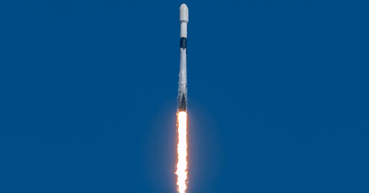 SpaceX火箭墜月倒數:一場意外,變成月球基地的風險測試