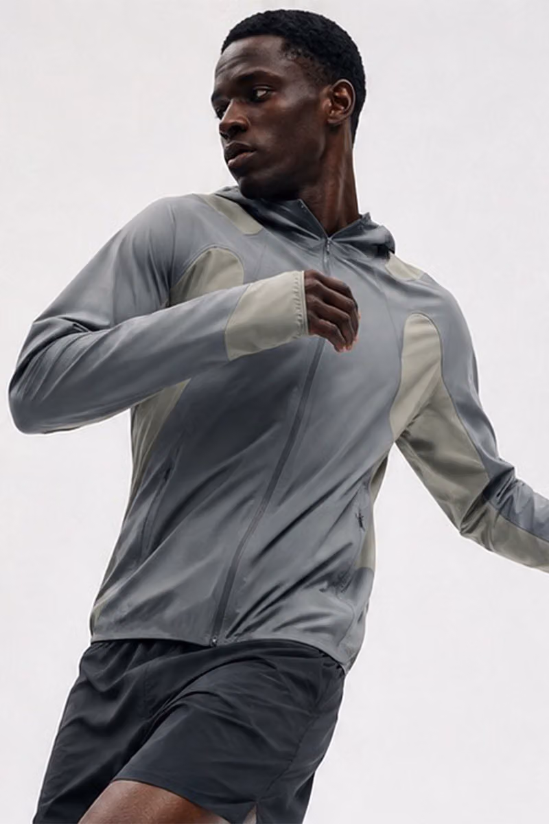 FILA Athletics FW26「ORACLE」:把空拍地形穿上身的技術外套