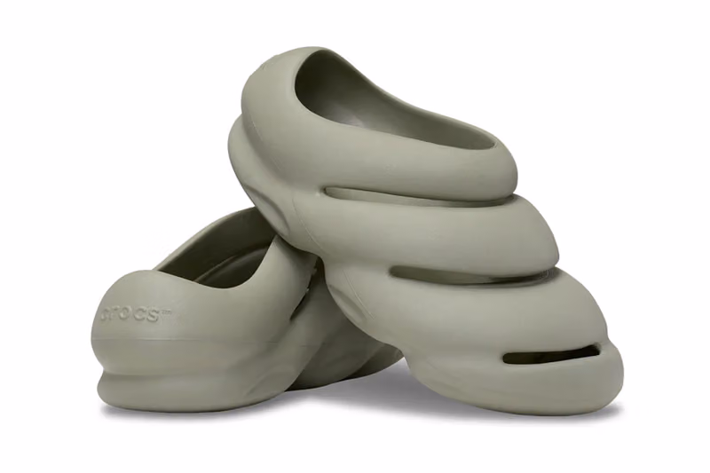 Crocs The Roy 推出「Elephant」灰階配色,讓凹槽紋路說話