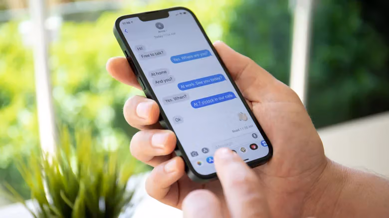 Ditch the Emojis: How to Turn Your Own Photos Into iPhone Stickers