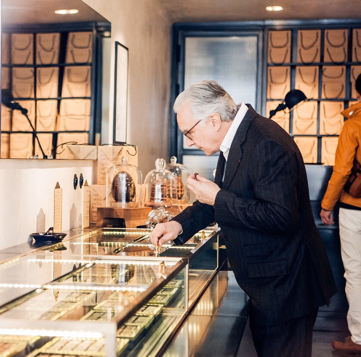 Why Did the World's First Alain Ducasse Chocolate x Ice Cream Dual Concept Store Choose Taipei? Red Oolong Hazelnut Is Part of the Answer