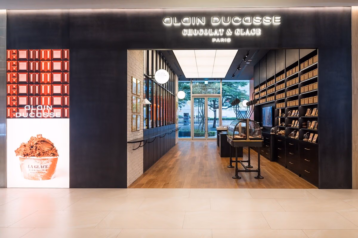 Why Did the World's First Alain Ducasse Chocolate x Ice Cream Dual Concept Store Choose Taipei? Red Oolong Hazelnut Is Part of the Answer