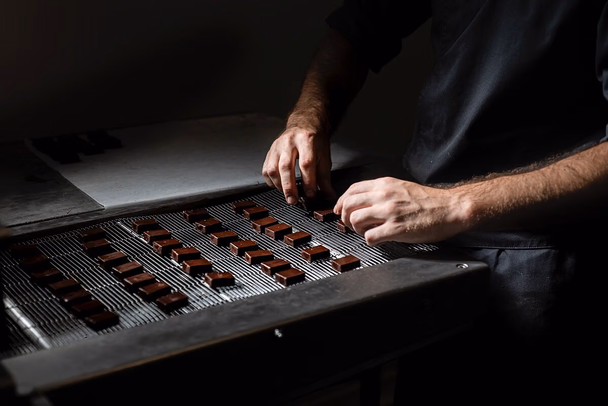Why Did the World's First Alain Ducasse Chocolate x Ice Cream Dual Concept Store Choose Taipei? Red Oolong Hazelnut Is Part of the Answer