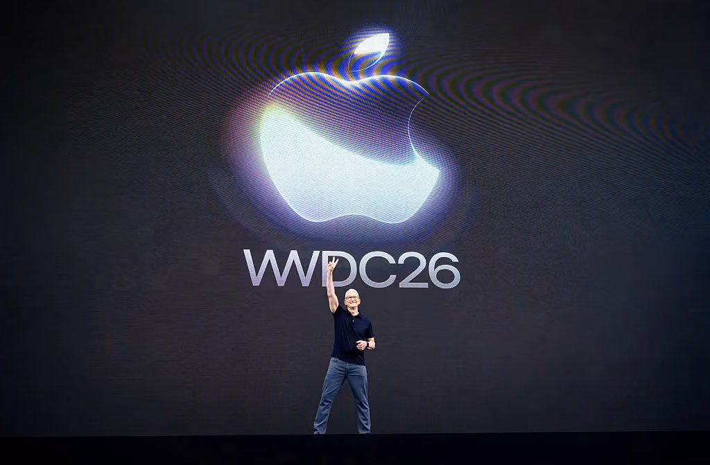 Tim Cook's Final Earnings Call: When Record Numbers Still Cost Apple $390 Billion