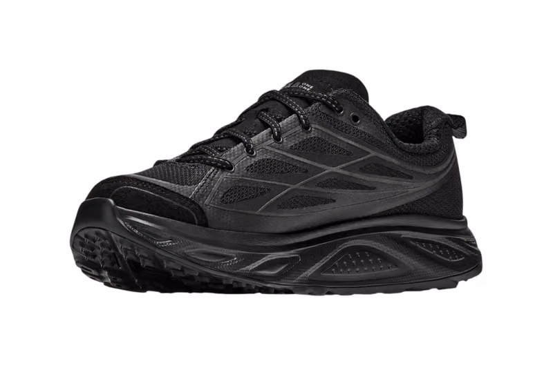 HOKA Huaka Pro 全黑上陣，複古跑鞋卸下厚底思維走低調路線