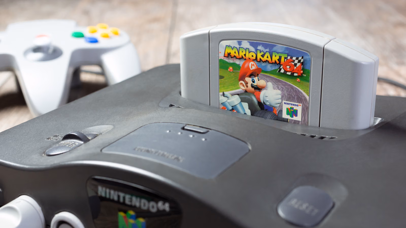 當你自己就是那台卡丁車：Mario Kart 64 被塞進 VR 頭盔