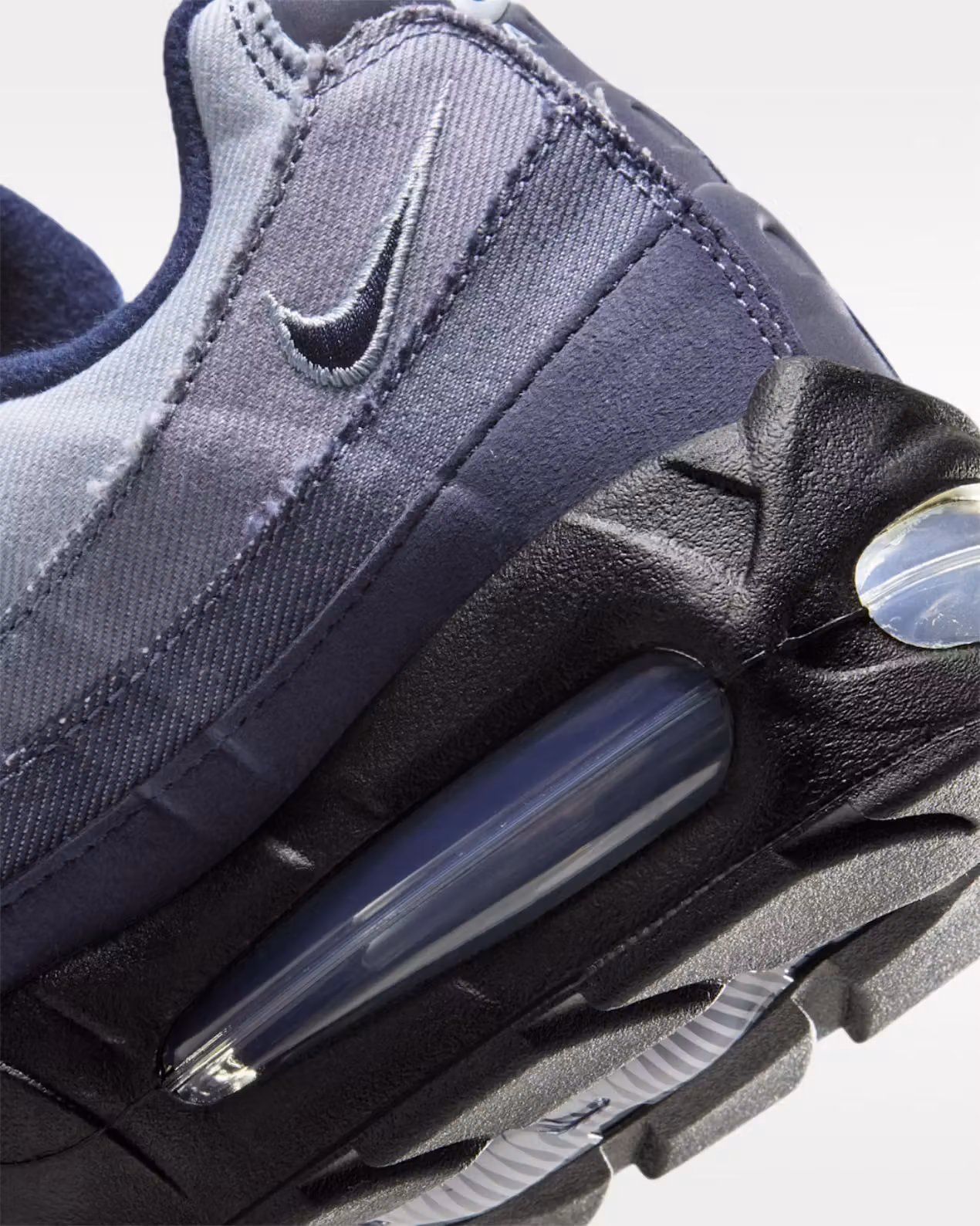 沒有 Levi's 加持，Nike 自己也做得出這雙好看的丹寧 Air Max 95