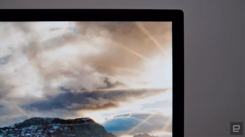 How Many External Displays Can Your MacBook Really Drive? It's the Chip, Not the Ports