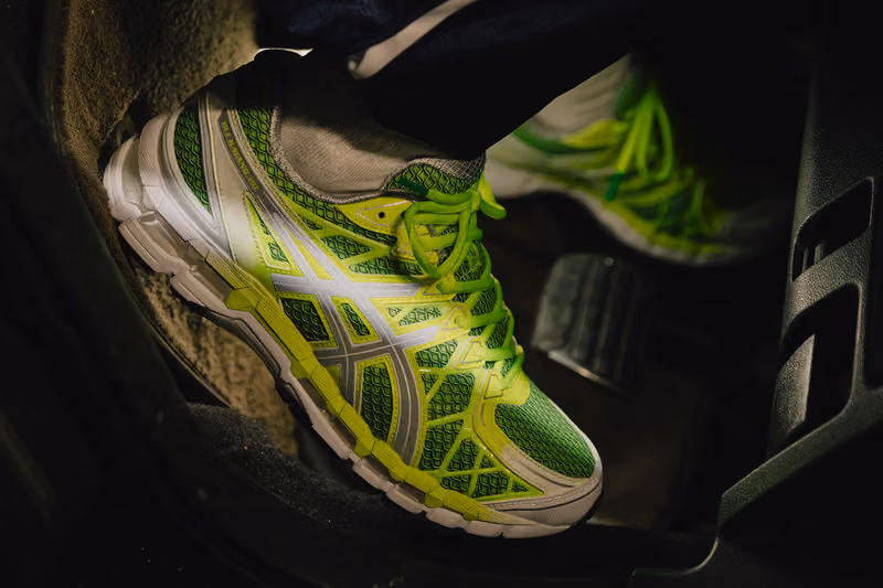 UP THERE Picks Safety Yellow, But Lets the Gradient Do the Talking on the GEL-KAYANO 20