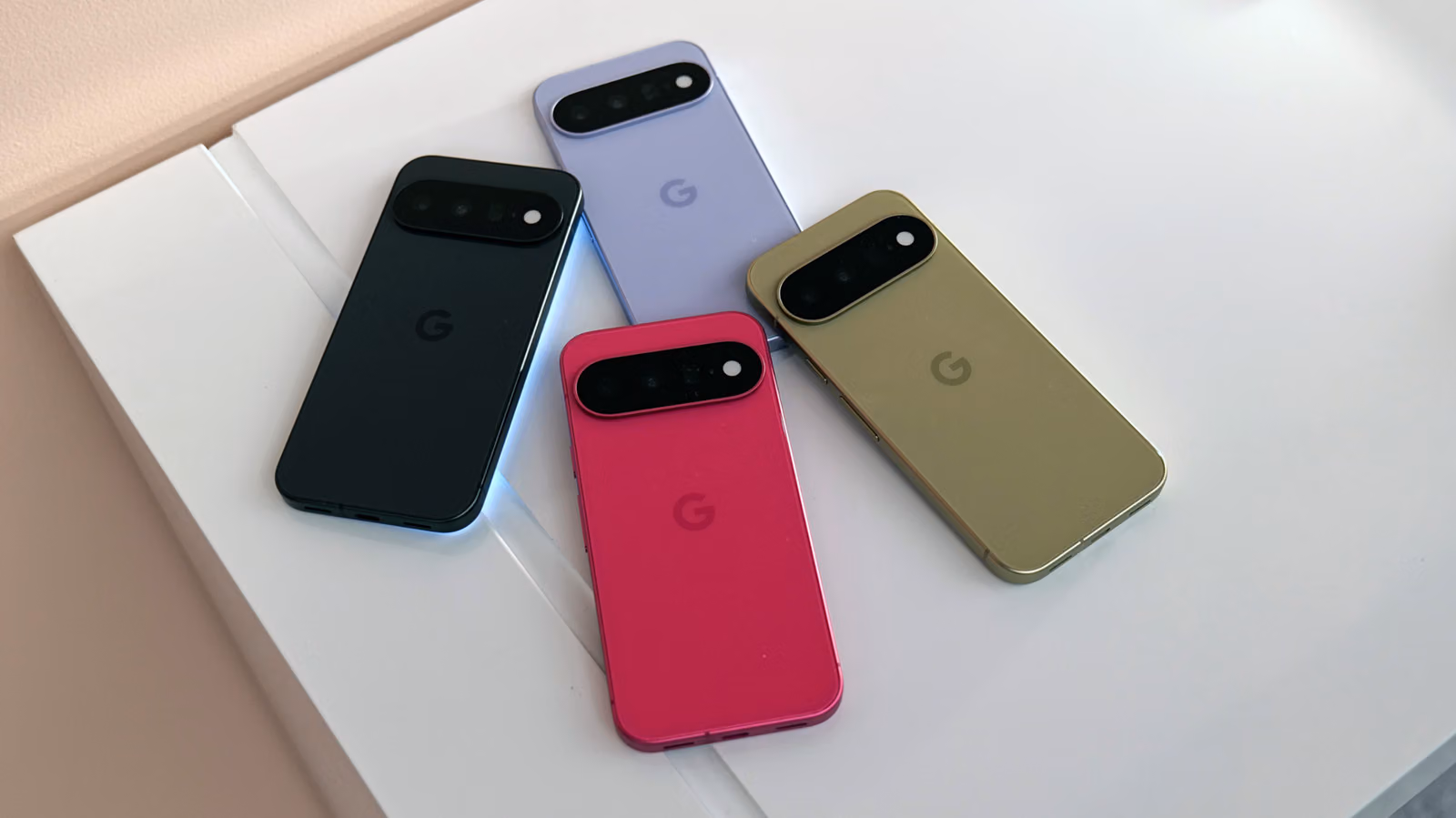 Quick Share Learns the "Bump to Swap Contacts" Trick — Google Is Really Copying AirDrop This Time