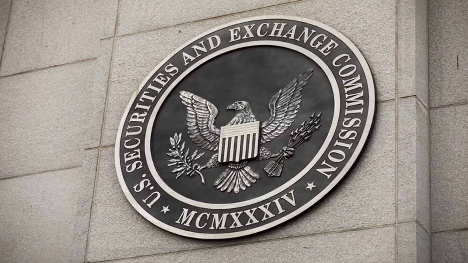 SEC's Tokenization Exemption Pulled Days Before Friday Press Event — White House and Wall Street Both Hit the Brakes