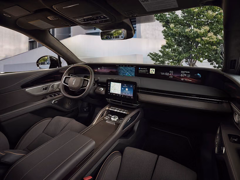 Lincoln 2027 Nautilus：把細節藏進光線裡的內裝設計
