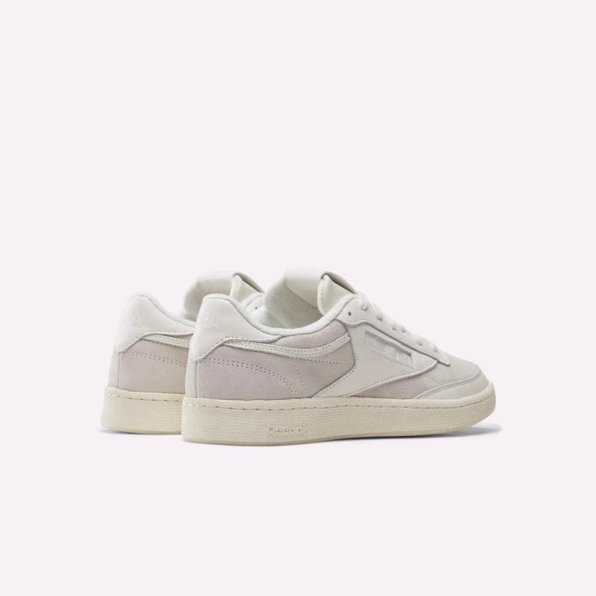 IDEA x Reebok Club C 85 白天素顏,夜裡才現形