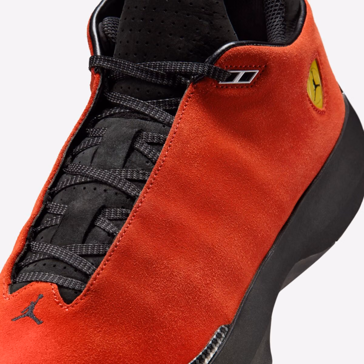 Air Jordan 4014「Ferrari」搶先曝光：一款還沒發售的鞋，日期已經排到2026年