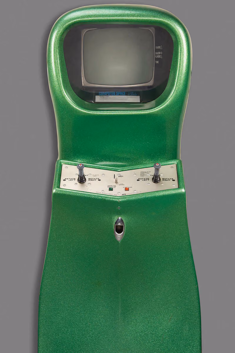 一台比Atari還早的綠色機殼，David Perry收藏的1973電玩機台上拍賣桌