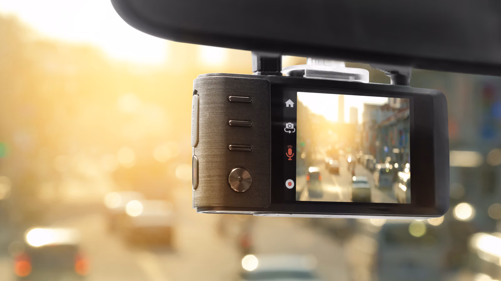 Even Dashcam Placement Can Be Illegal? What to Check Before Your Cross-State Road Trip