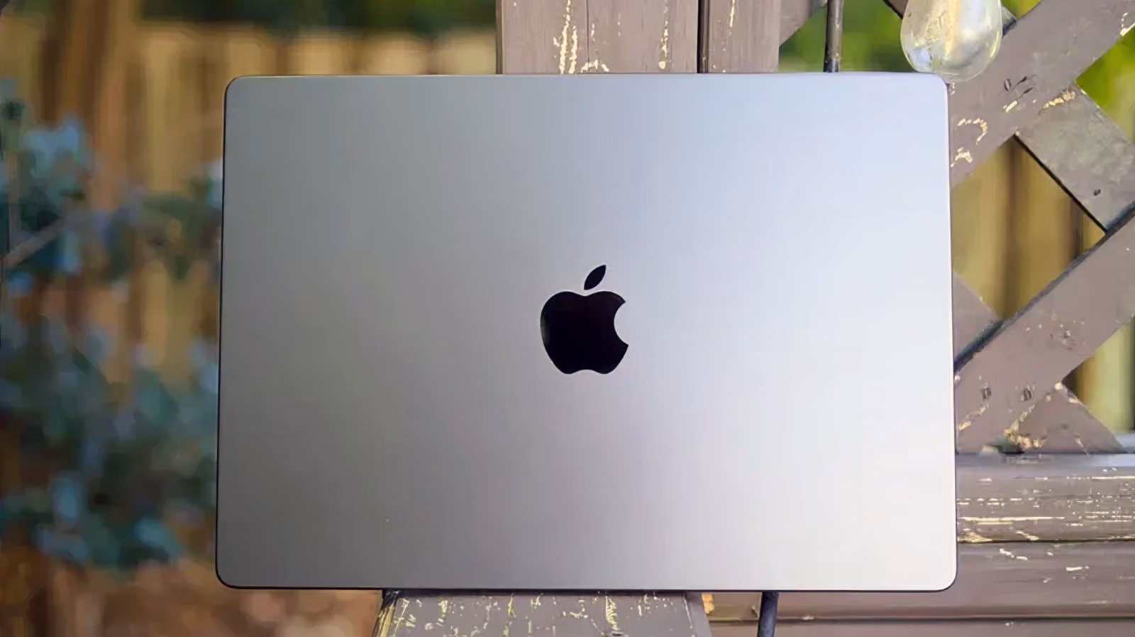 MacBook Battery Draining Fast? Check This Number First, Then Flip These Hidden Switches