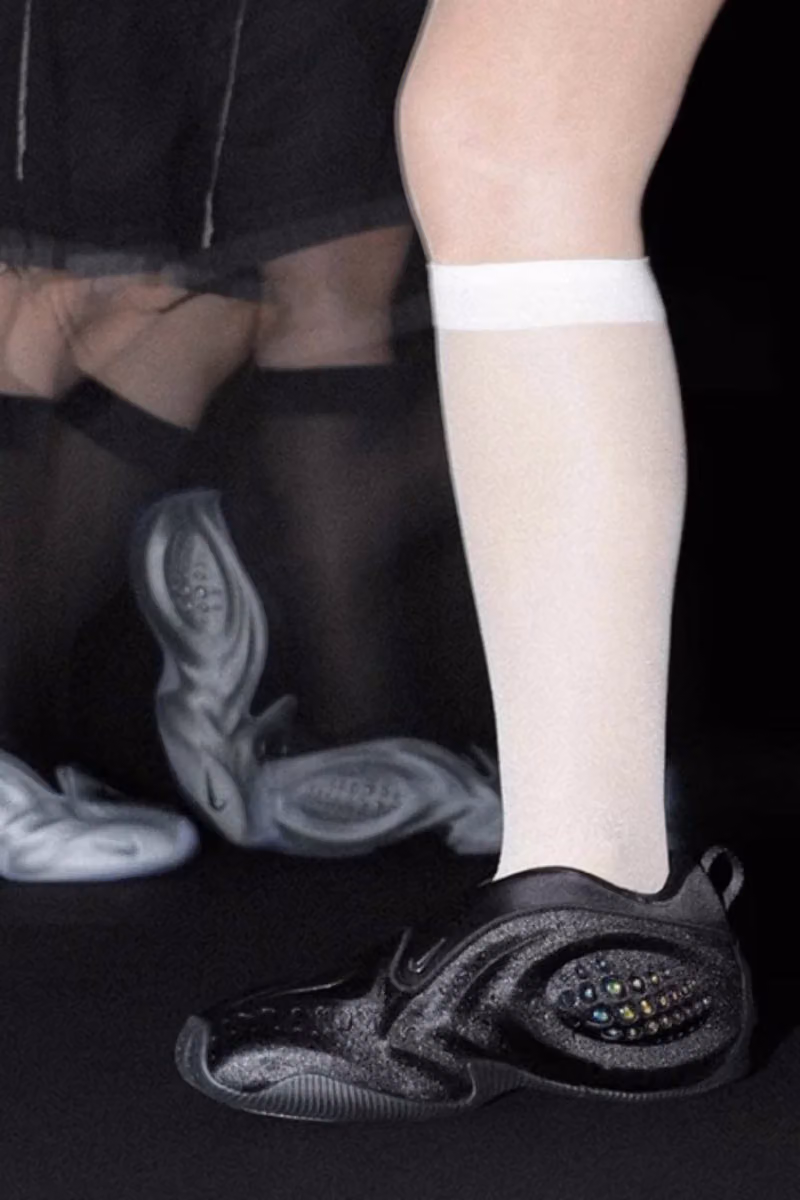 Nike First Sight Shadow SP Drops in Two New Colorways: Flightposite's Shell, Wrapped in Y2K Packaging