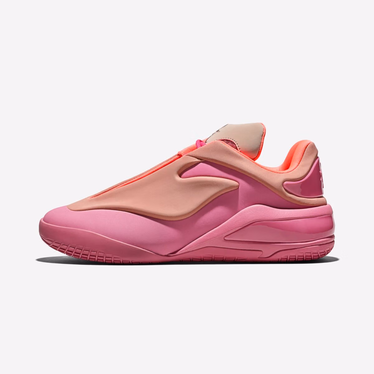 SHAI 001 終於繫上鞋帶，Converse 用「Berry」配色收尾這個系列