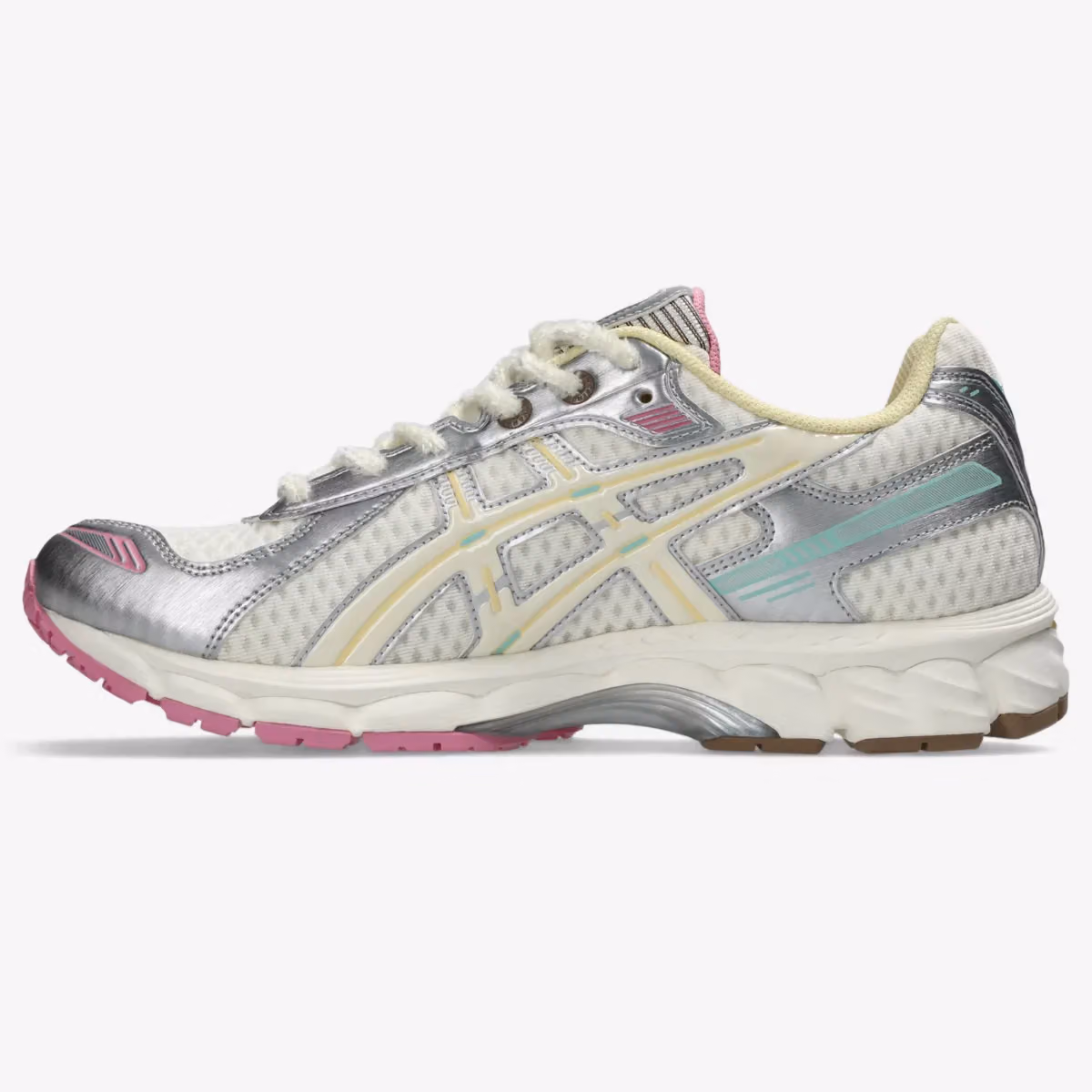 VANDYTHEPINK x ASICS Gel-Kayano 12.1 走极简路线,這次沒有糖果色