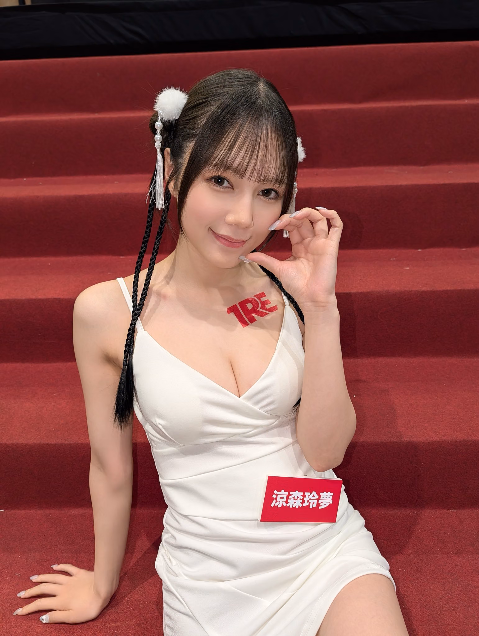 涼森玲夢曾是護理師?潮流圈紅人親揭:夢想其實是當外科醫生