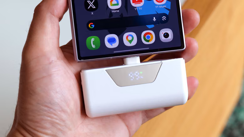 一顆電池分兩半：Nimble SharePower 讓兩個人不用搶同一顆行動電源