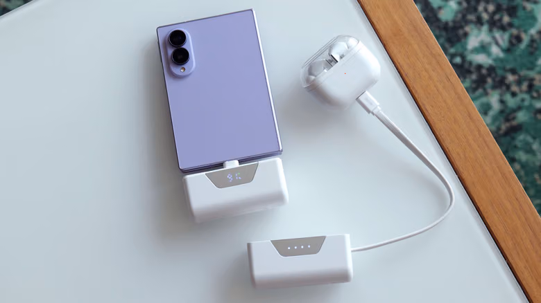 一顆電池分兩半：Nimble SharePower 讓兩個人不用搶同一顆行動電源