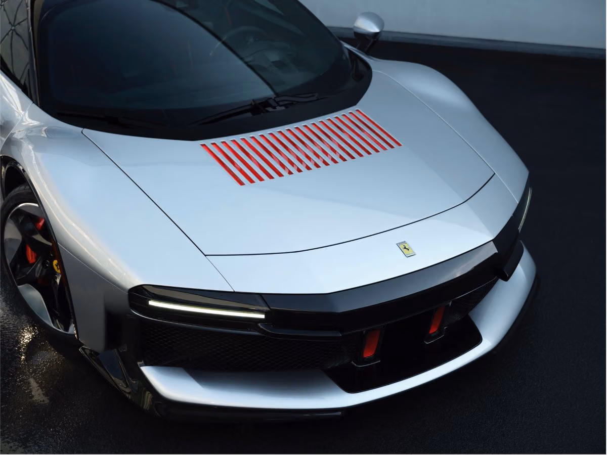 Ferrari One-Off CZ26 蒙特雷亮相:全球唯一,客戶耗時兩年打造