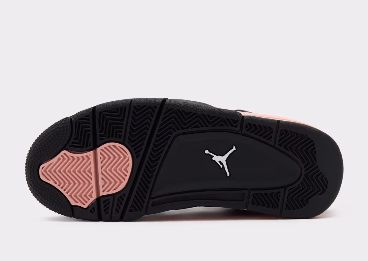 Air Jordan 4 WMNS「Pink Thunder」定12月發售，黑白基調裡藏一抹鐵鏽粉