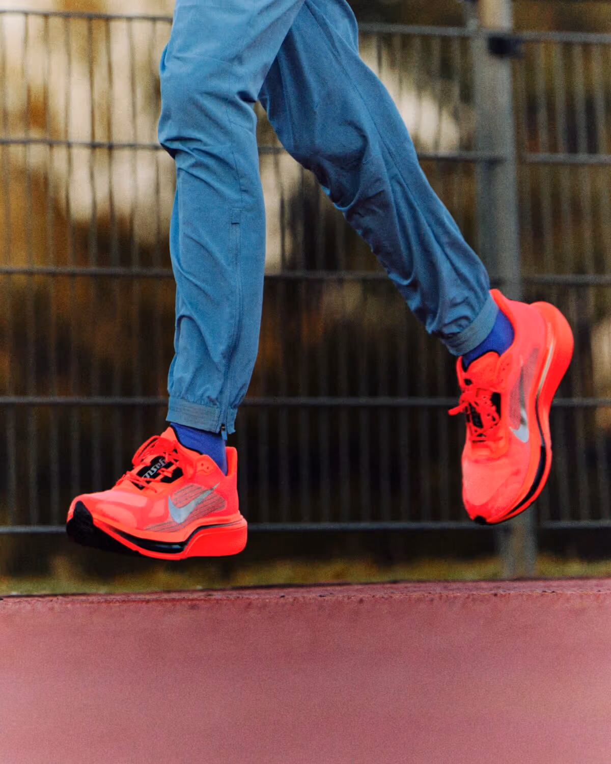 Nike Pegasus Plus 2 曝光外露式 Air Zoom，官方喊「無中底板的competitor感」