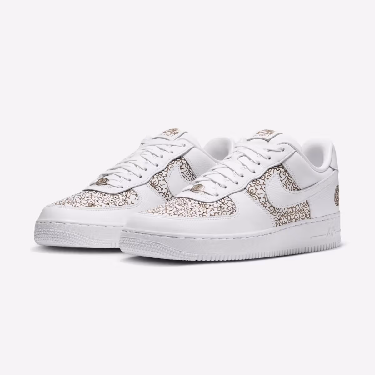 雷射刻紋回到起點：Air Force 1 Low「Family Reunion」用一雙鞋接上北非與嘻哈的線