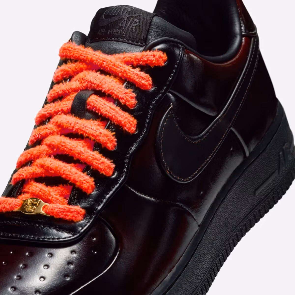 Nike Air Force 1 Low Family Reunion「Air Soul」8月28日發售,黑棕配色低調登場