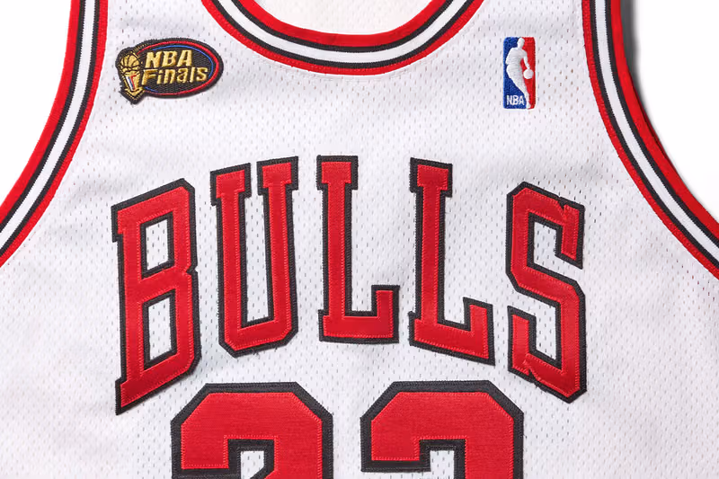 Michael Jordan 1998總冠軍賽戰袍將登場拍賣,JOOPITER開價上看1500萬美元