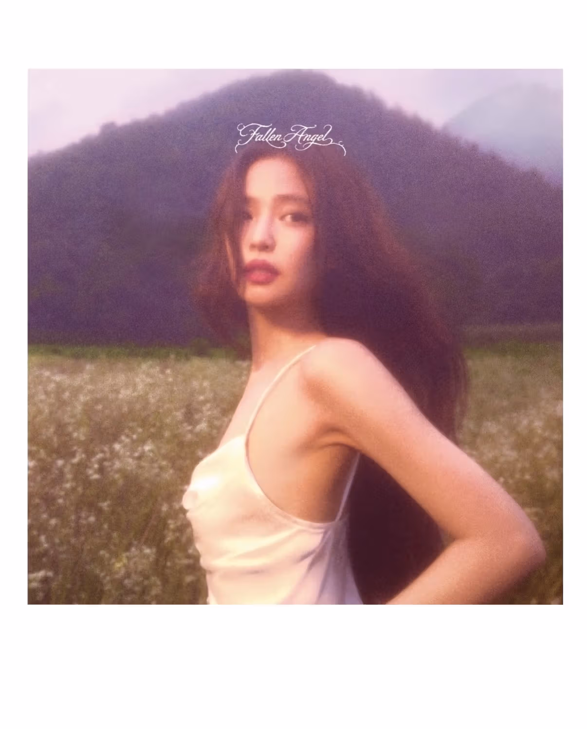 JENNIE 新 EP《FALLEN ANGEL》8月28日上線，同名主打MV預告先行