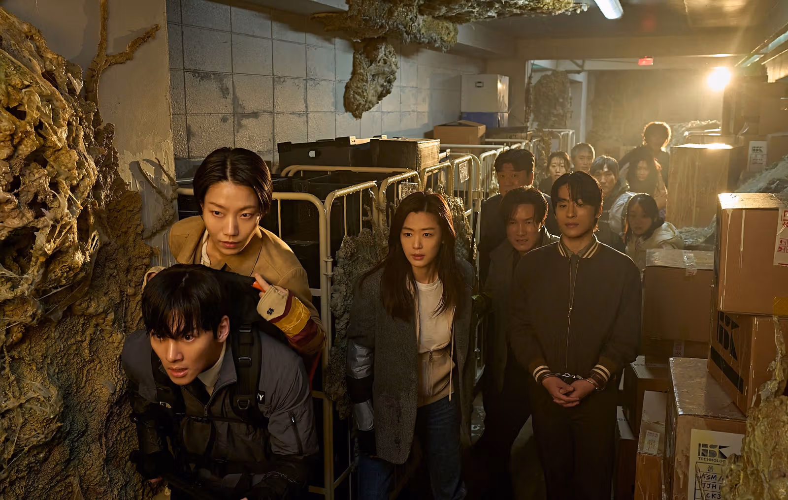 殭屍不只是怪物:延尚昊用《Colony》解剖集體與個人的戰爭