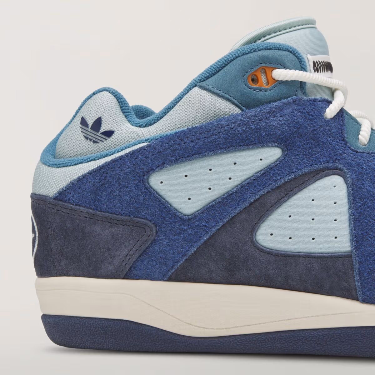 Bad Bunny x adidas BadBo 1.0 "Night Navy" กำหนดวางจำหน่ายกันยายน 2026 โทนสีน้ำเงินเข้มคารวะเปอร์โตริโก
