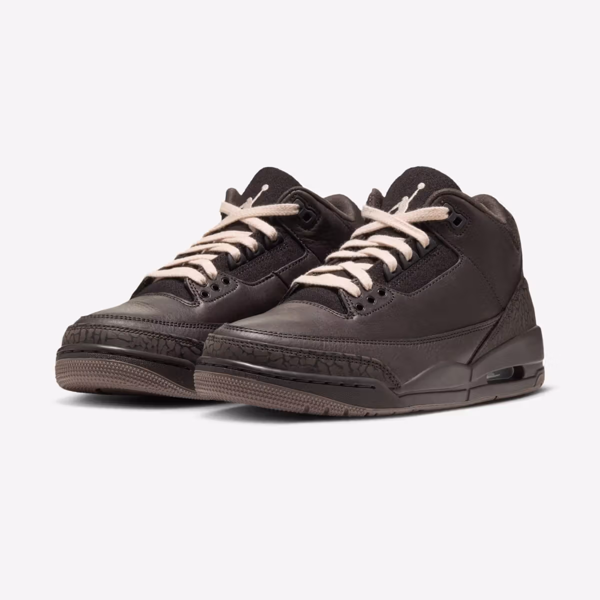 Air Jordan 3 WMNS "Fireside" เตรียมวางจำหน่ายตุลาคมนี้ โทนสีน้ำตาลช็อกโกแลตจับกระแสบรรยากาศฤดูใบไม้ร่วง