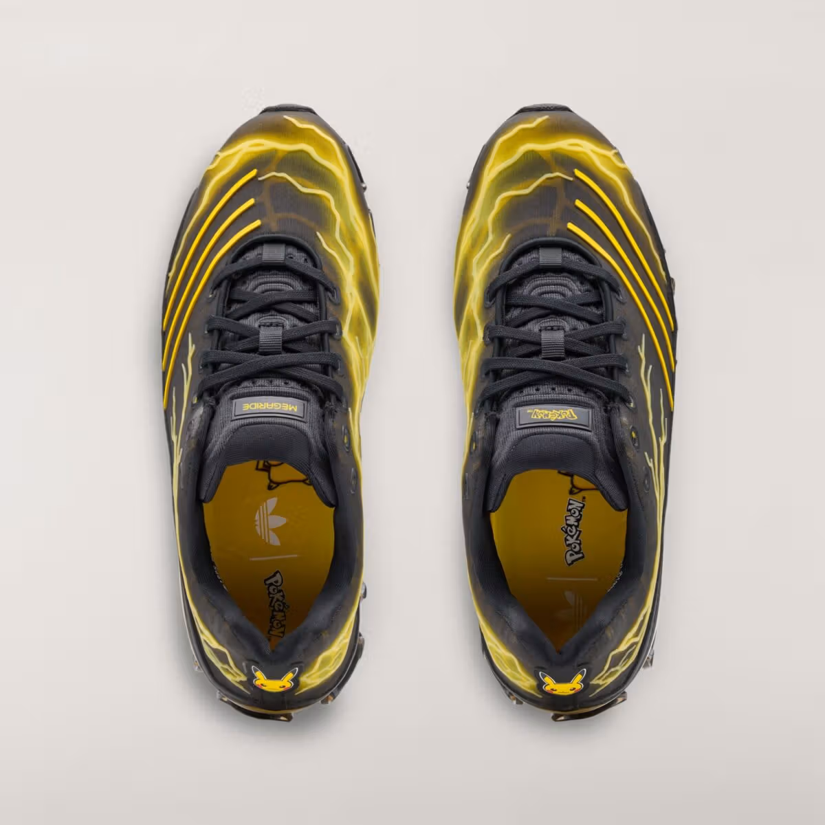 Pokémon x adidas Megaride F50「Pikachu」黑色現身,30週年聯名不走黃色路線