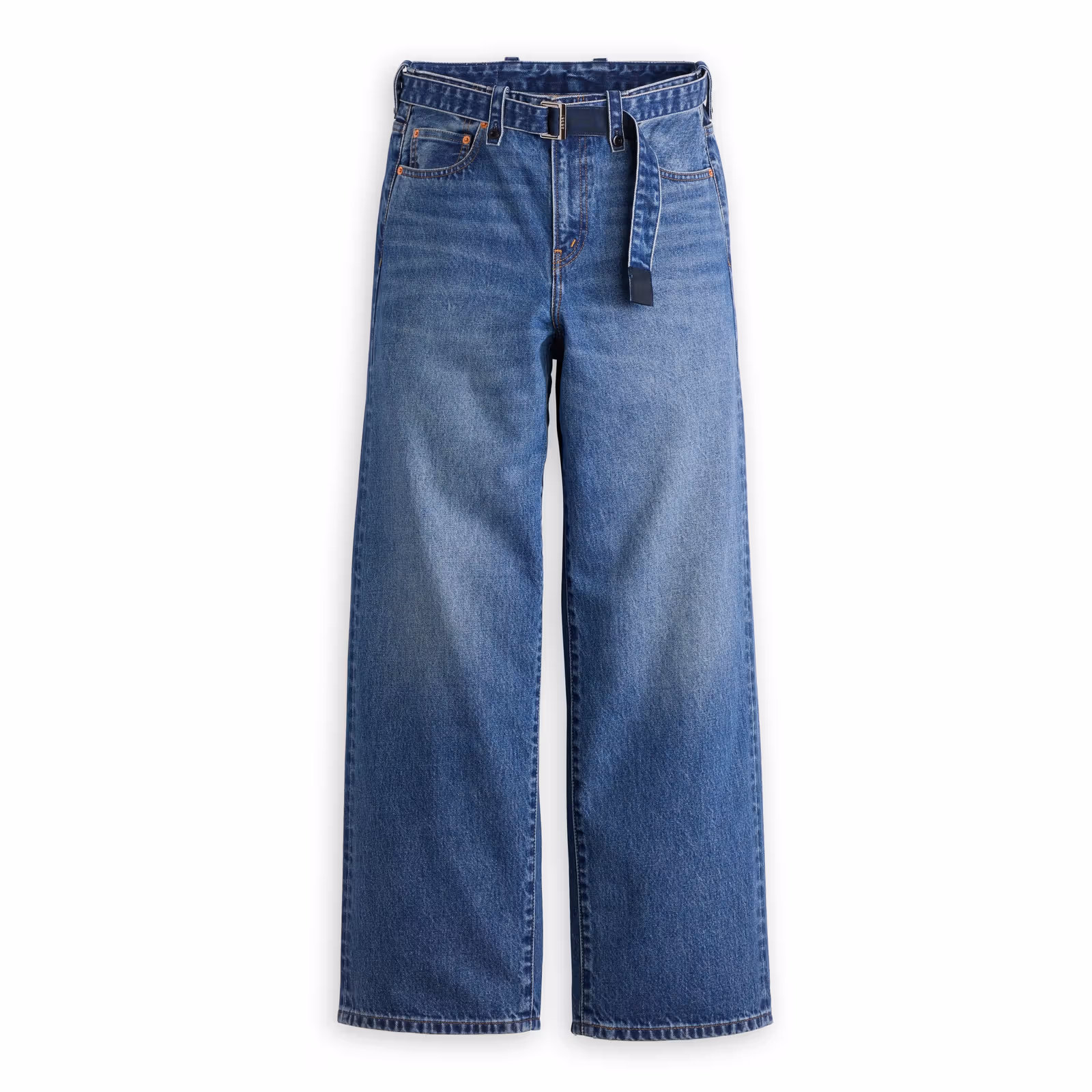 Levi's x sacai 三度联名:这次不换布料,阿部千登势把版型拆解得更深