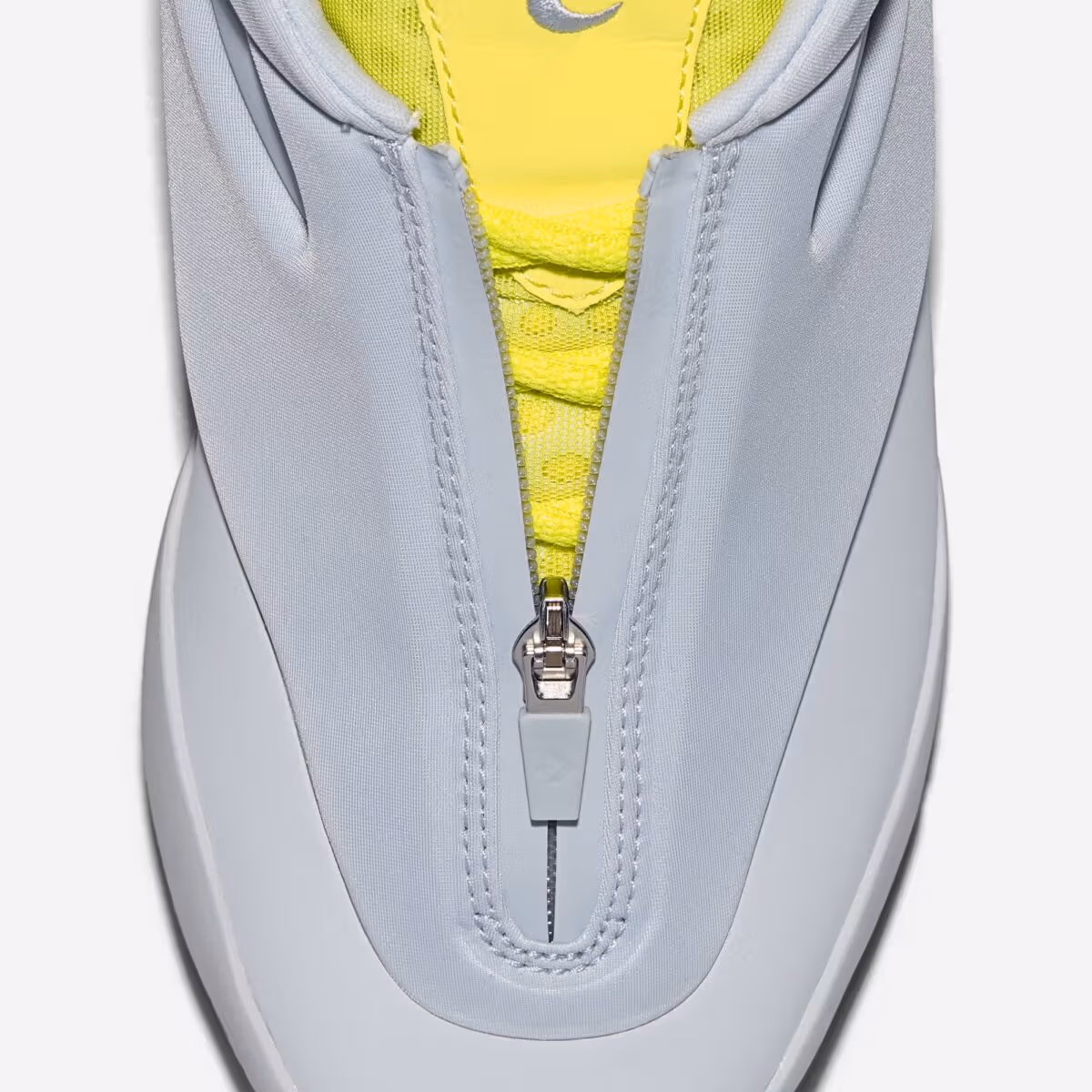 Converse SHAI 001 Shroud「Spark」が登場:グレーの外殻の下に潜むDream Yellow