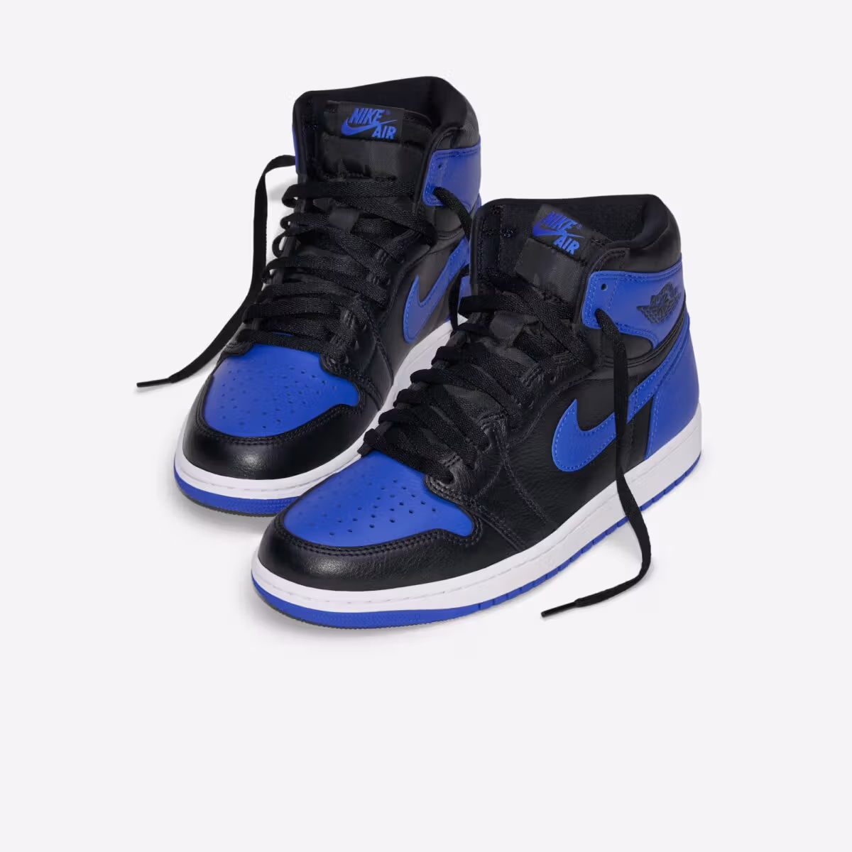 9年ぶり復活、Air Jordan 1 Royalがついに純正レザーに回帰