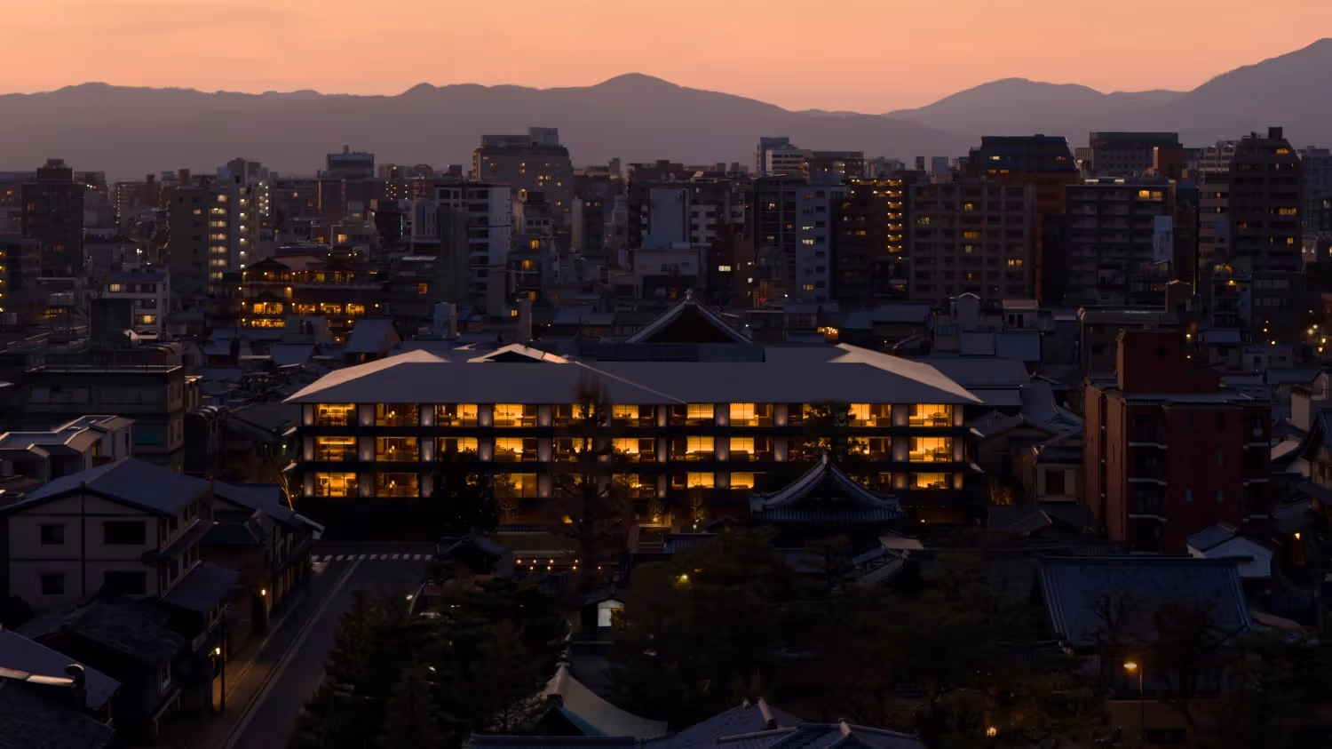 祇园南侧Capella Kyoto建筑外观