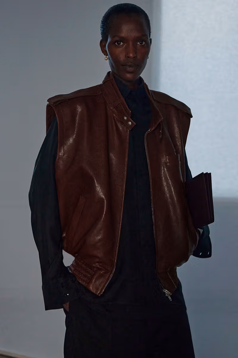 ภาพลักษณ์คอลเลกชัน Phoebe Philo Collection F