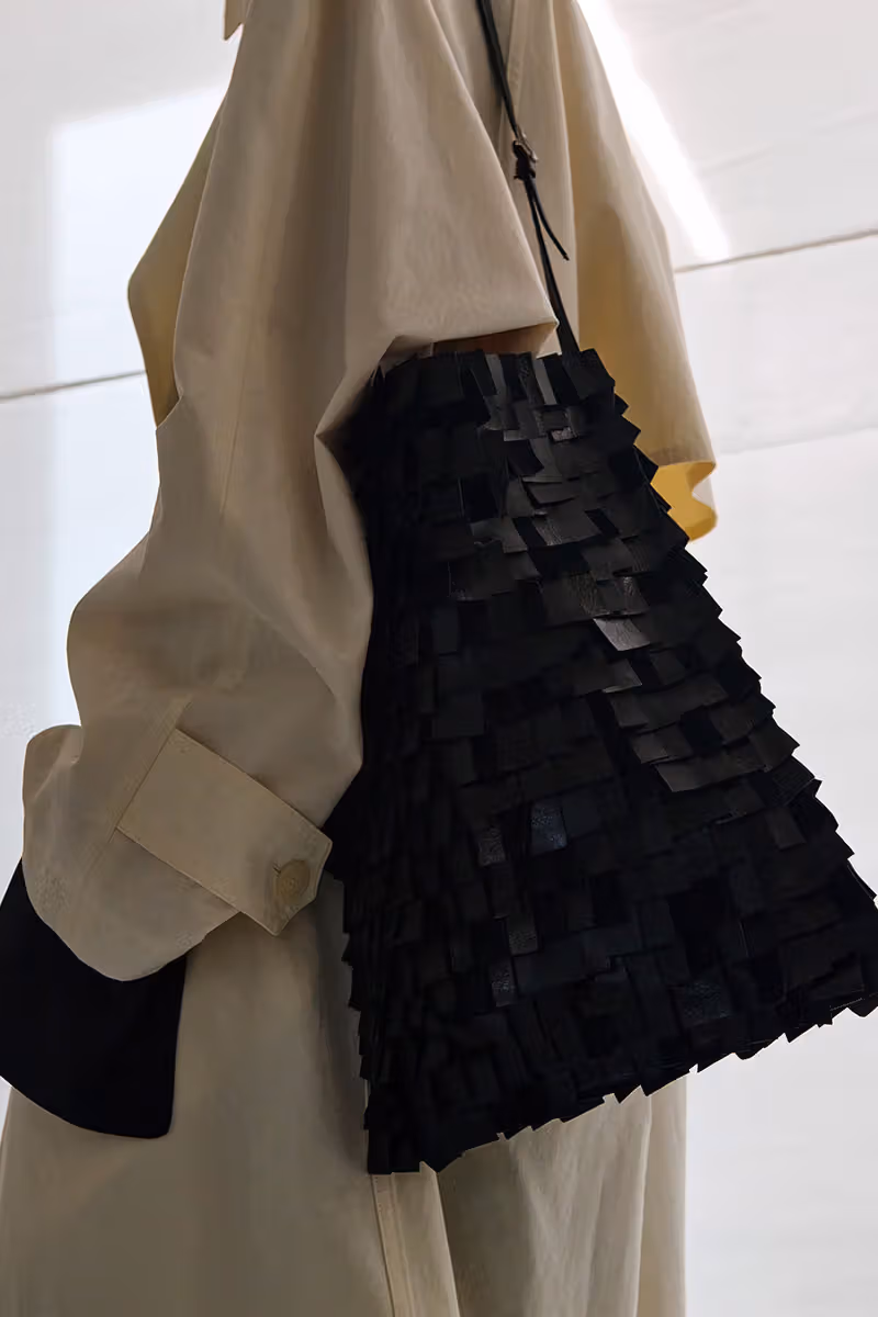 Phoebe Philo Collection F — ภาพประกอบบทความ