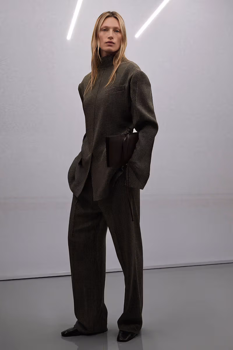 Phoebe Philo Collection F — ภาพประกอบบทความ